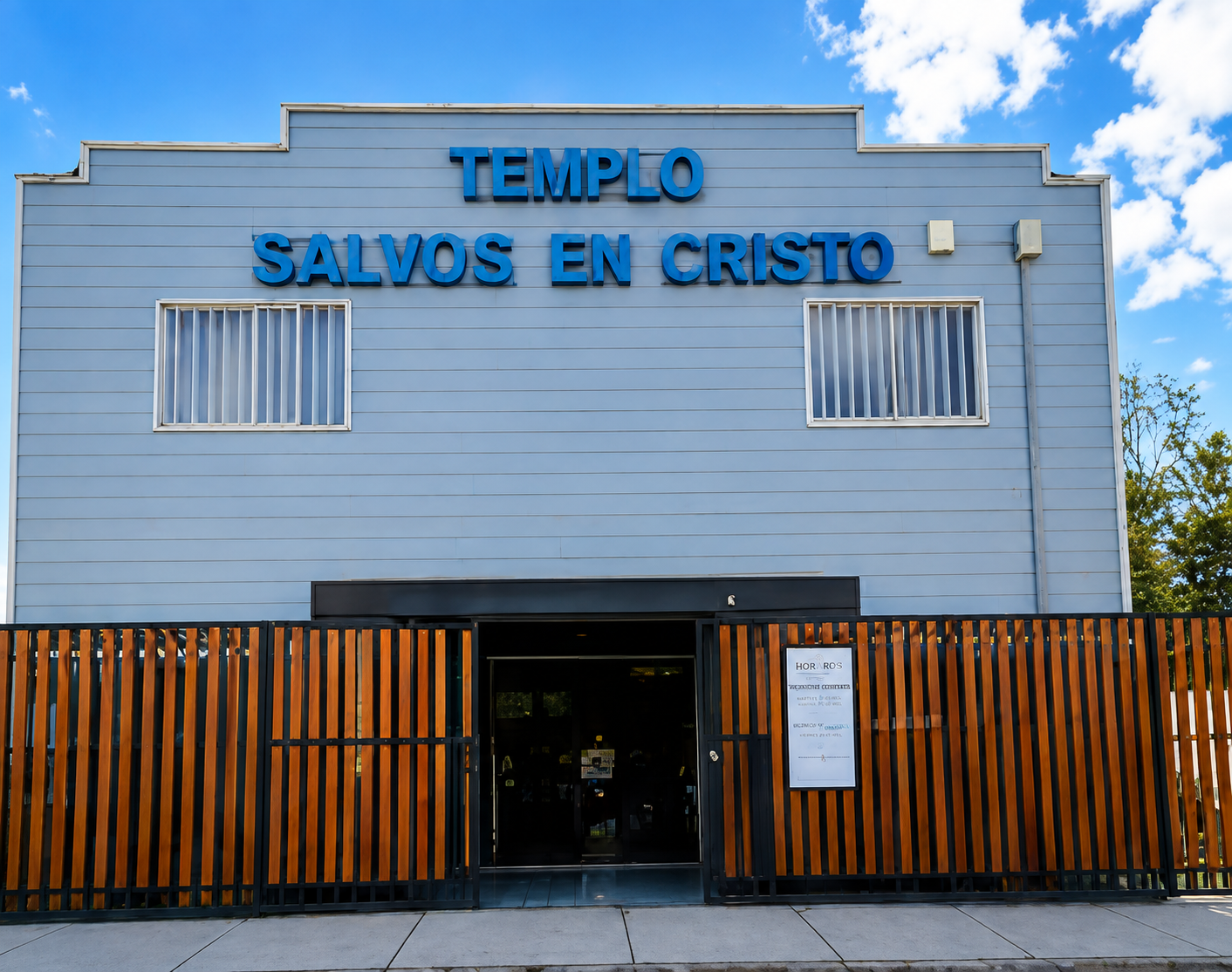 Fachada del Templo Salvos en Cristo en Rancagua